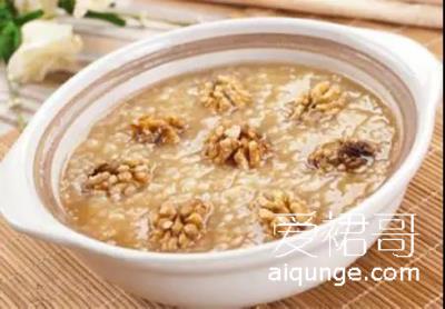 四道经典丰胸食谱让你的胸很大却很瘦 四道经典丰胸食谱让你的胸很大却很瘦