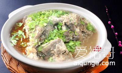 4款丰胸汤喝出性感美胸